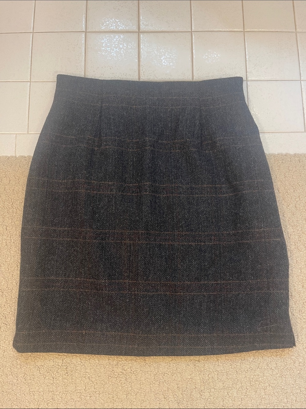 Tailored Charcoal Herringbone Pencil Skirt - Women's